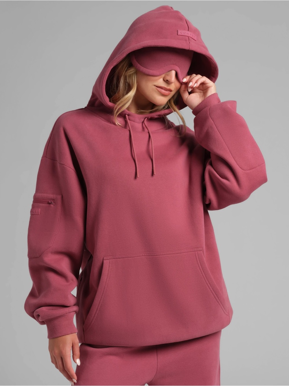Comfrt Airplane Travel Hoodie Berry Pink Size M Oversized Pullover